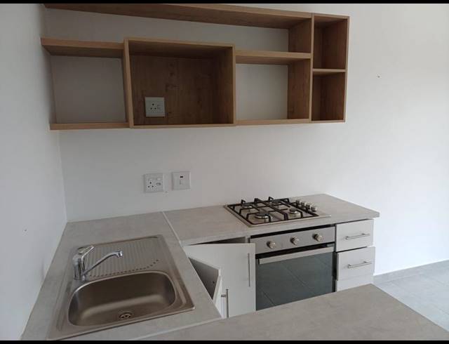 2 BEDROOM PROPERTY TO RENT IN SHEFFIELD BEACH